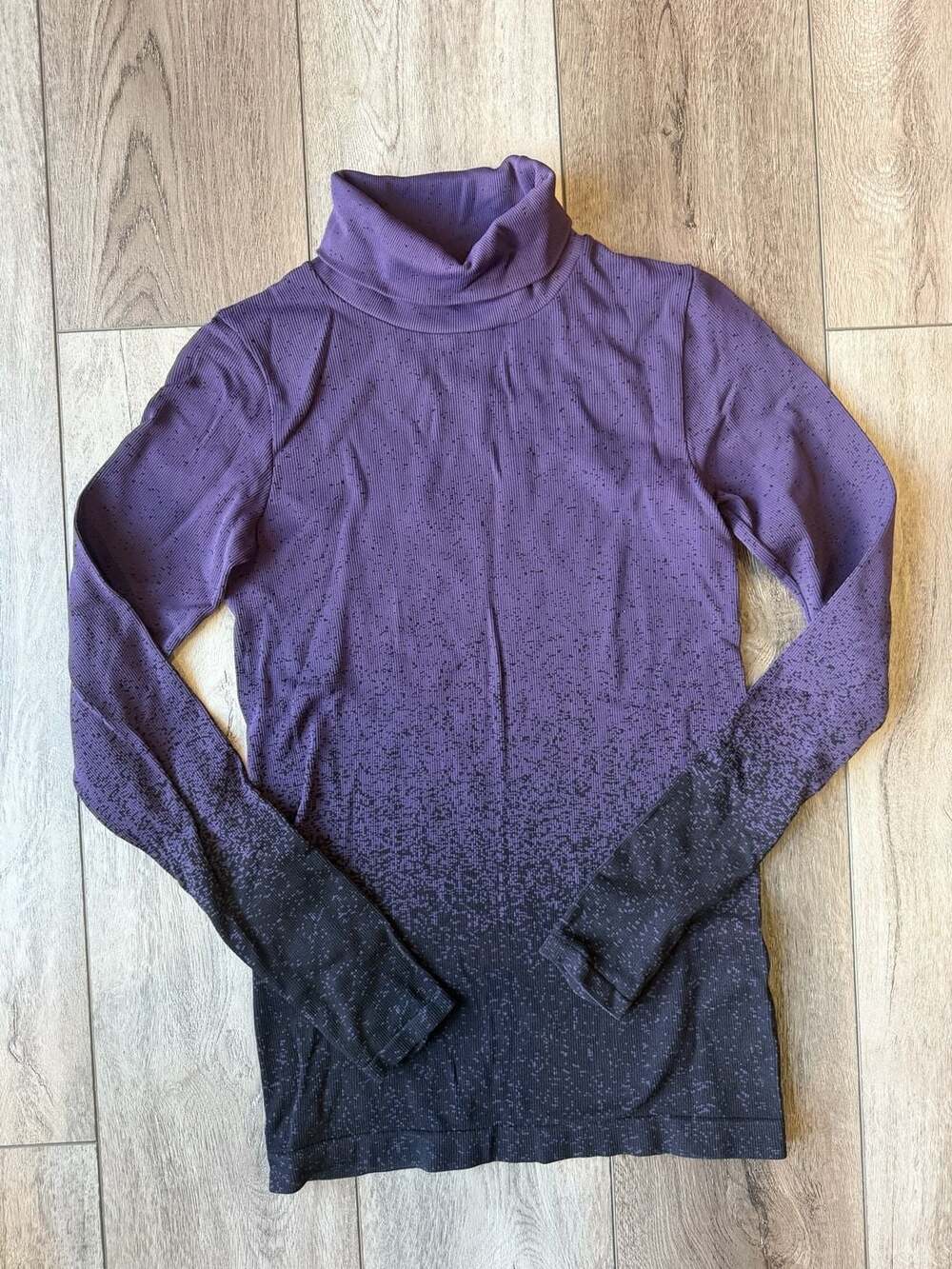 Athleta Flurry Ombre Turtleneck Purple XS